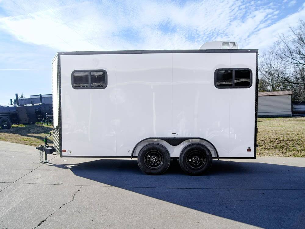 7 × 14 ft V-Nose Enclosed Trailer, photo 5
