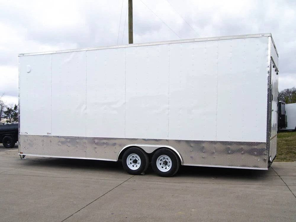 8.5 × 24 ft V-Nose Enclosed Trailer, photo 3