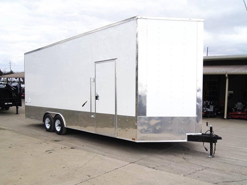 8.5 × 24 ft V-Nose Enclosed Trailer, photo 2