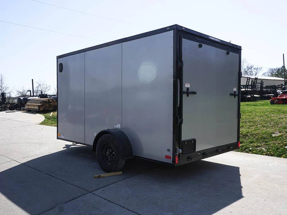 7 × 12 ft V-Nose Enclosed Trailer, photo 4