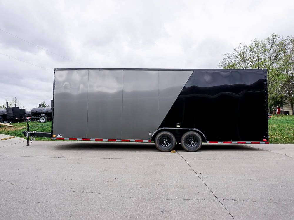 8.5 × 24 ft Enclosed Trailer, photo 5