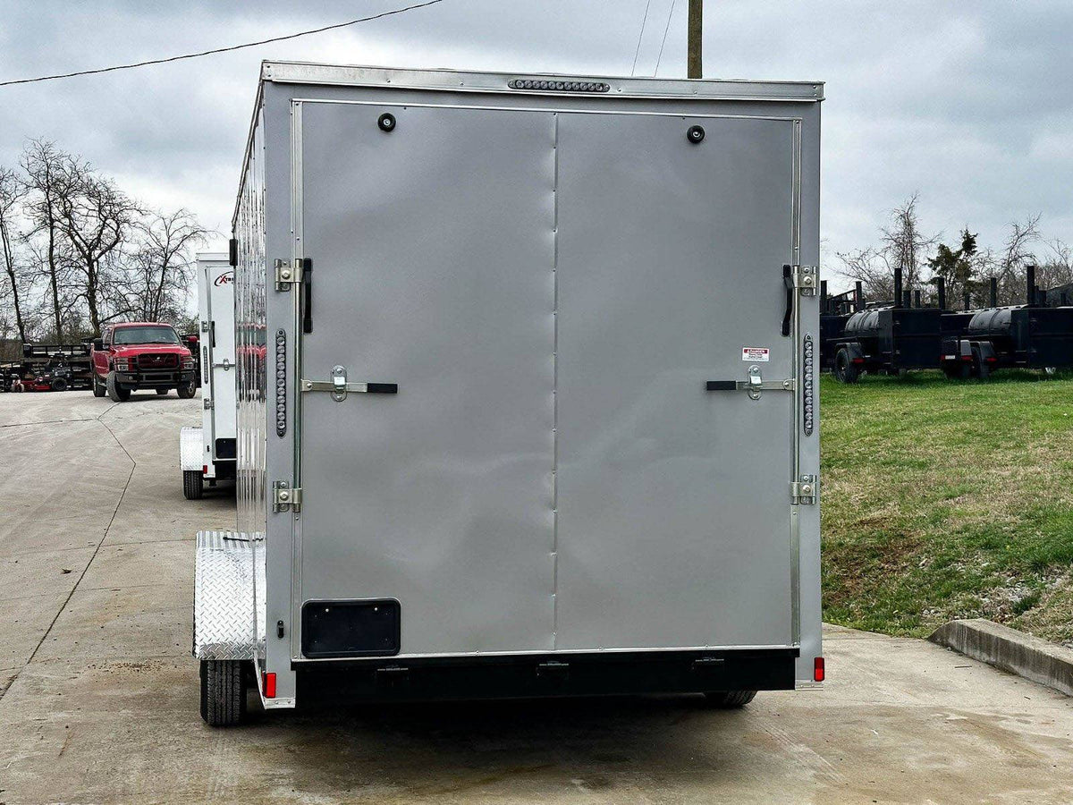 7 × 16 ft V-Nose Enclosed Trailer, photo 5