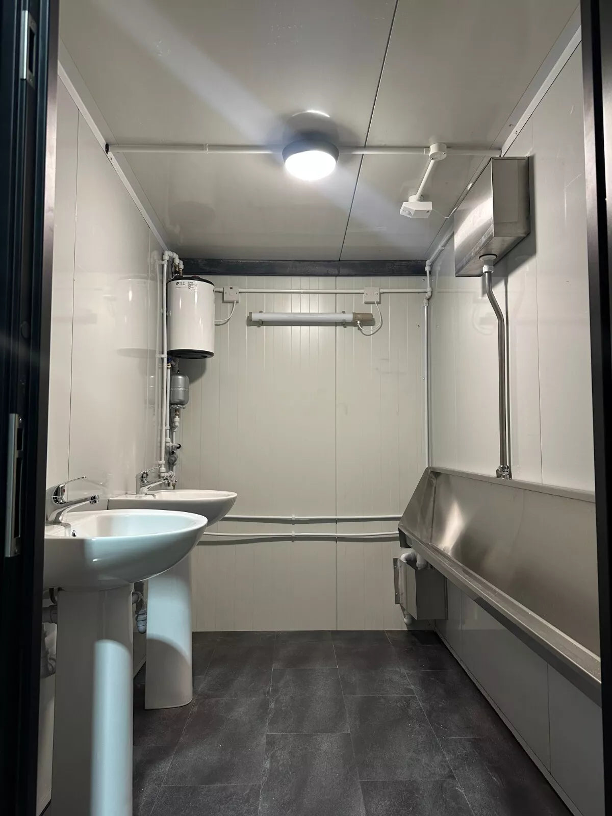 Triple Toilet Unit (Can Be customized), photo 2