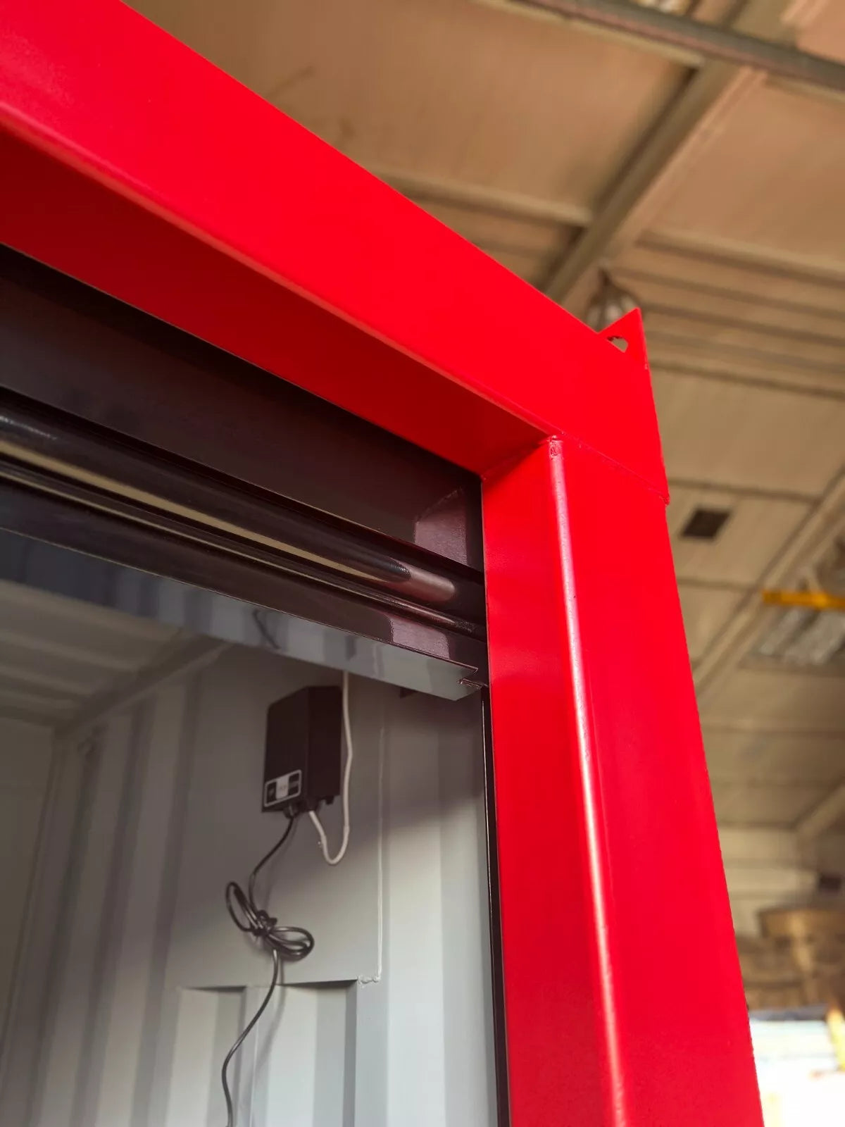 6 ft Shipping Container with Roll-Up Door, photo 3
